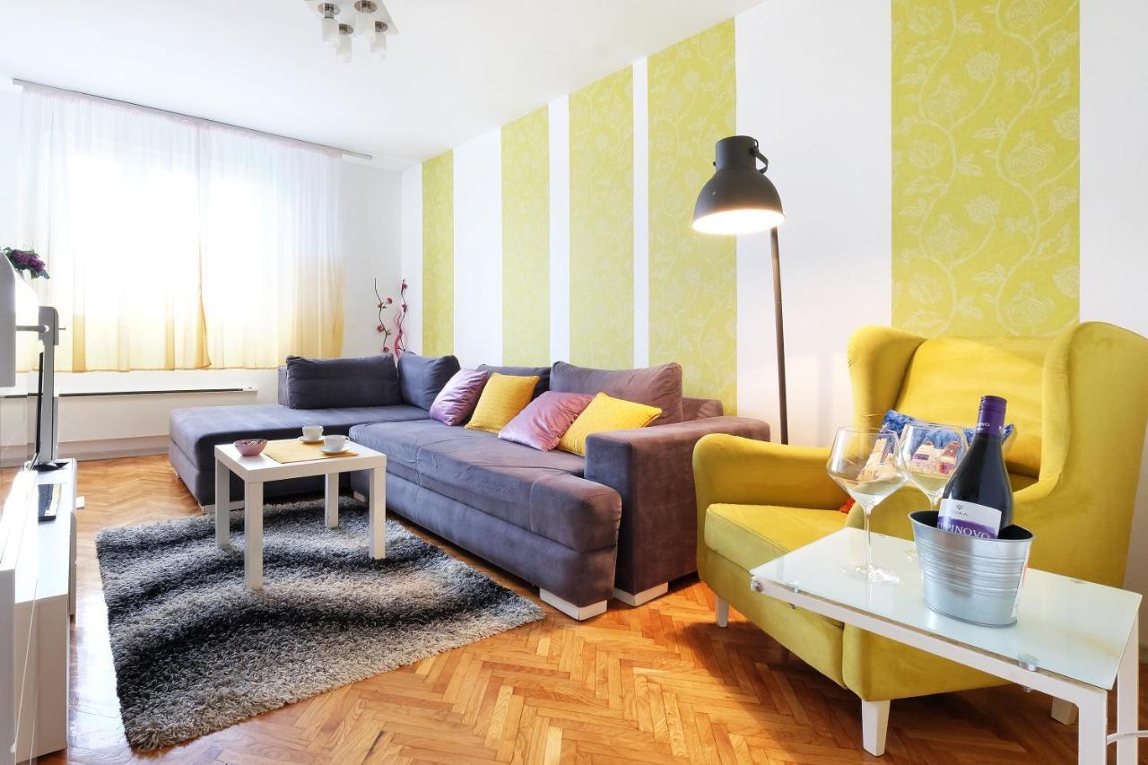 Apartment Paradise Fantasy Βελιγράδι Εξωτερικό φωτογραφία
