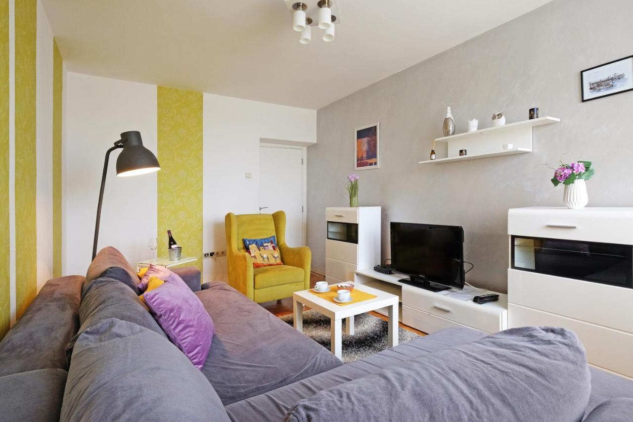 Apartment Paradise Fantasy Βελιγράδι Εξωτερικό φωτογραφία