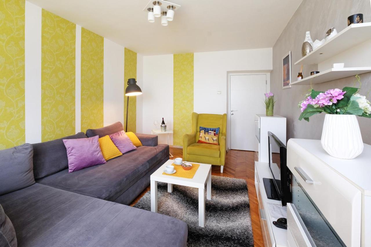 Apartment Paradise Fantasy Βελιγράδι Εξωτερικό φωτογραφία