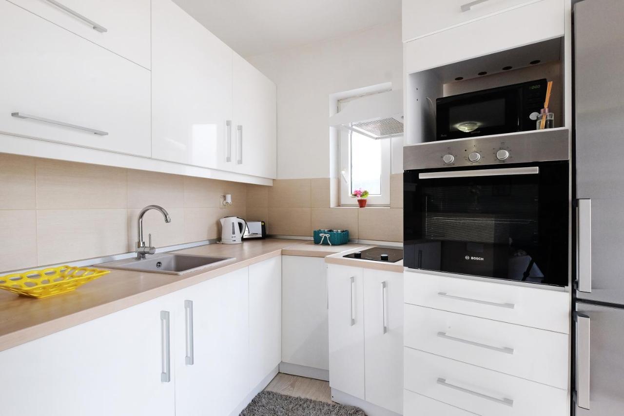 Apartment Paradise Fantasy Βελιγράδι Εξωτερικό φωτογραφία